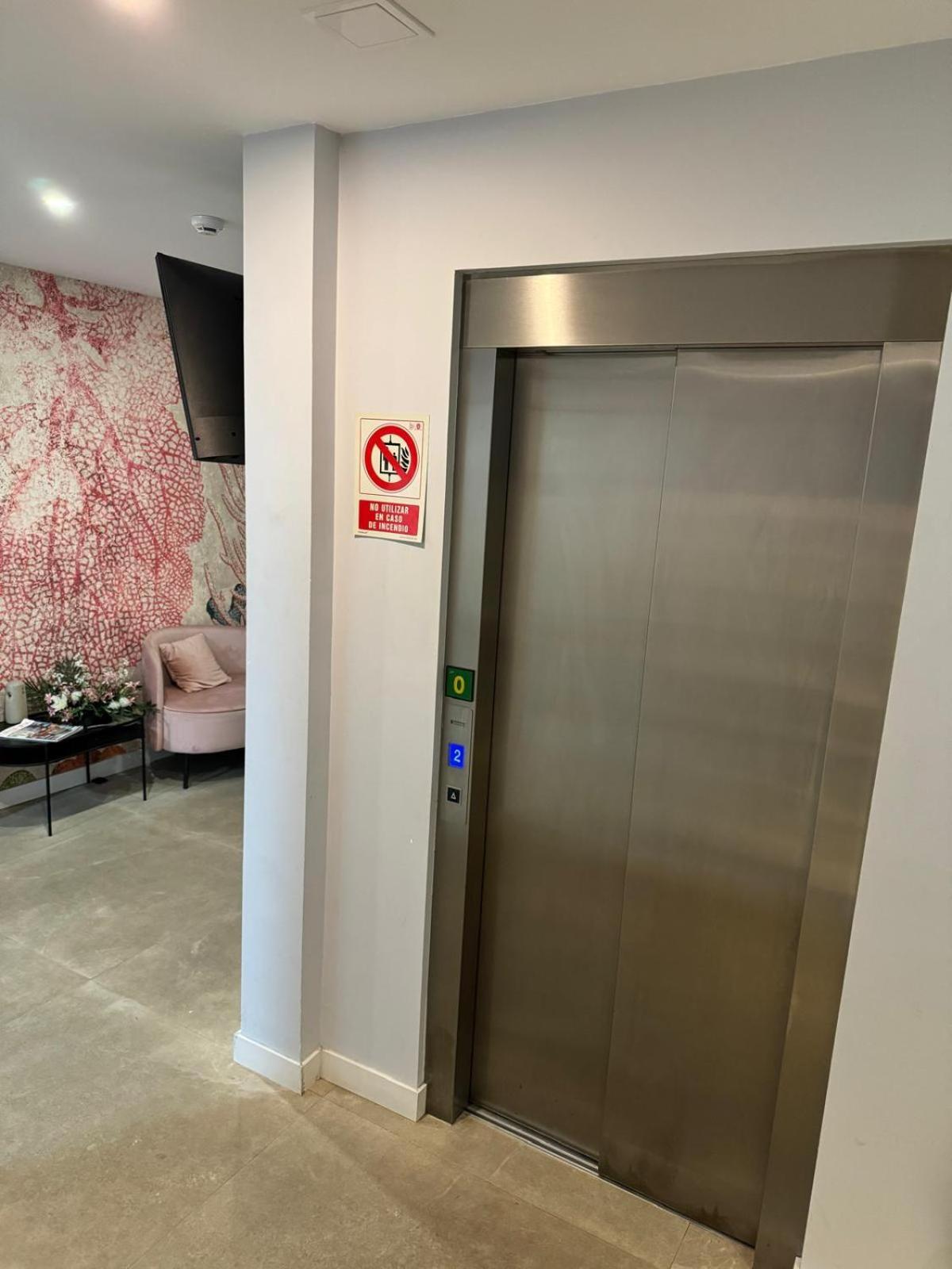 Estrella De Mar - Boutique Aparthotel Benidorm Dış mekan fotoğraf